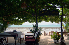 ... plážová restaurace Jun Hom