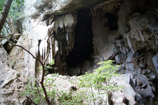 ... krápníková jeskyně na ostrově Ko Wua Ta Lap