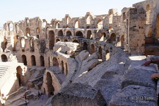 ... pohled na římské koloseum El Jem