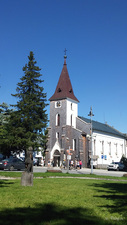 Pohled na Kostel sv. Štěpána v centru obce Kvilda