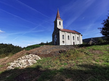 Evangelický kostel Na Kopečku na Ostravici, krásný výhled na široké okolí